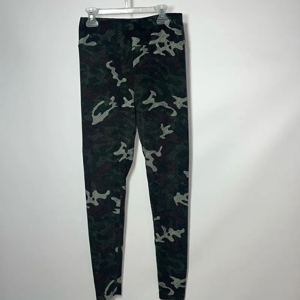 No boundaries camo leggings